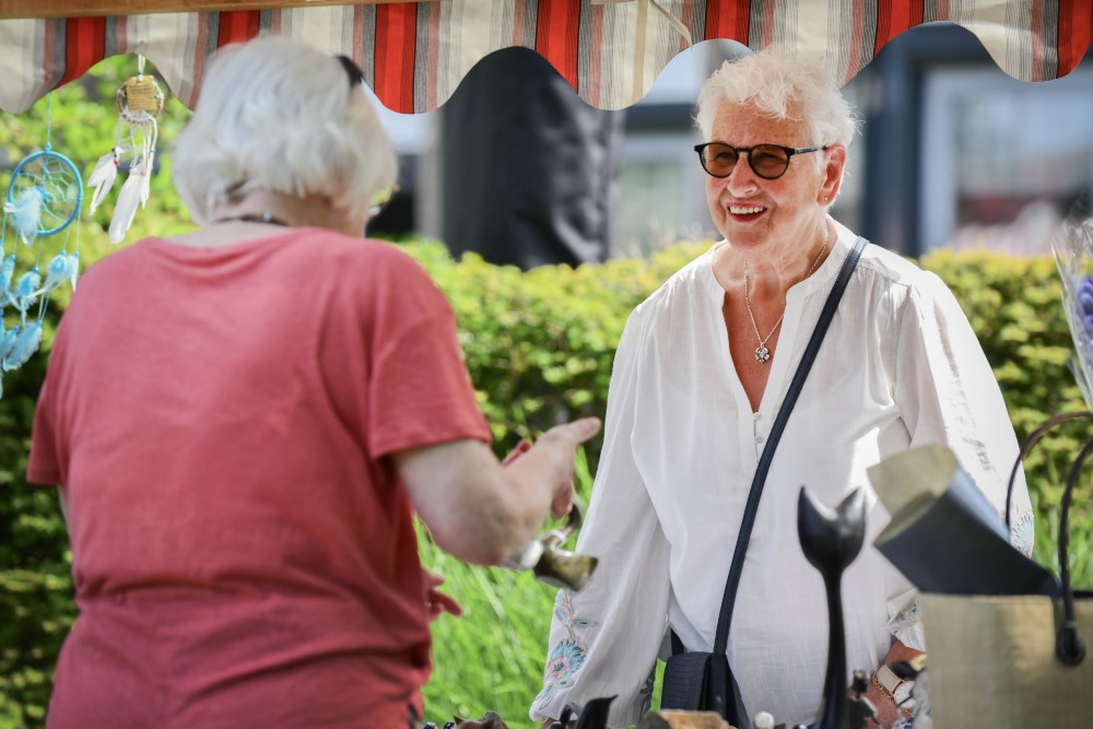 240517 SintNyk Doniahiem reunie markt 40jaar 4  1000